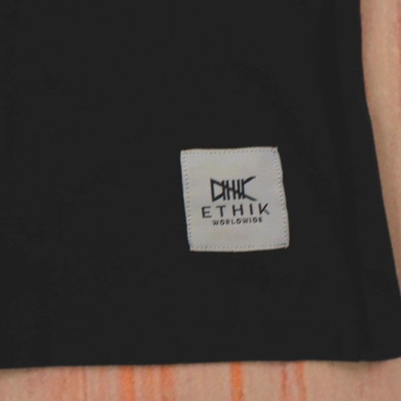 ETHIK WORLDWIDE t-shirt / black  / short sleeve / graphic ethik tee/ medium size - Picture 5 of 5